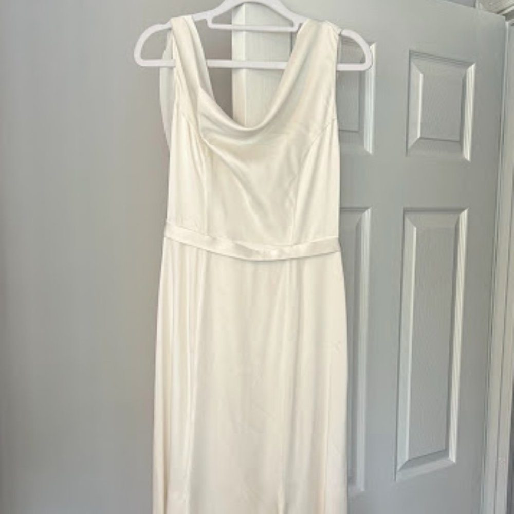 Wolf & Badger Mira Silk Wedding Dress by Rowley Hesselballe London - Picture 3 of 6